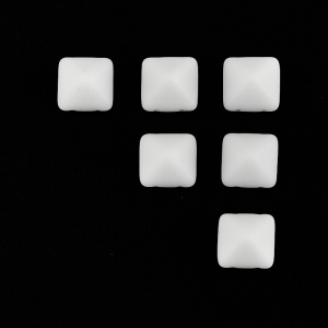 Чешские бусины Pyramid 12 мм, Matte White, уп.6 шт. (#M03000-06)