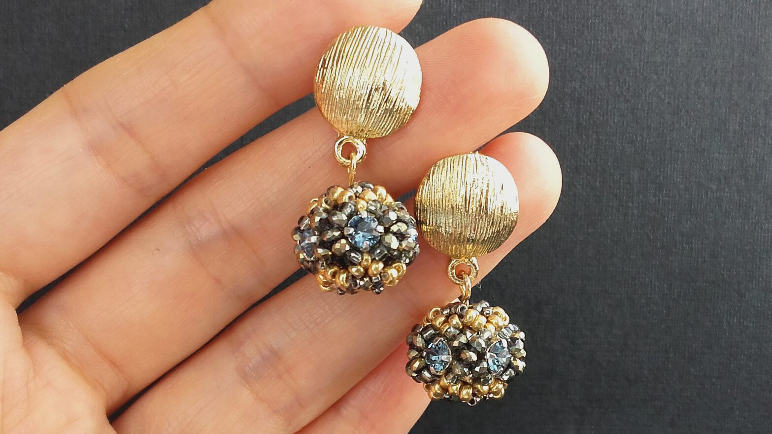 Универсальная 